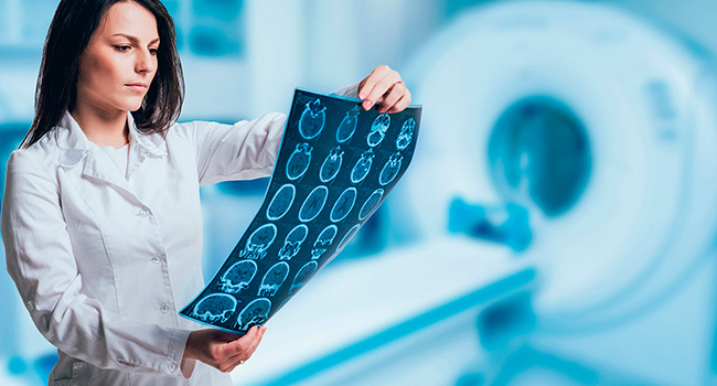 Снимки МРТ и КТ